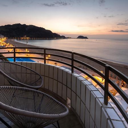Zarautz Beach With Parking By Aston Rentals Εξωτερικό φωτογραφία