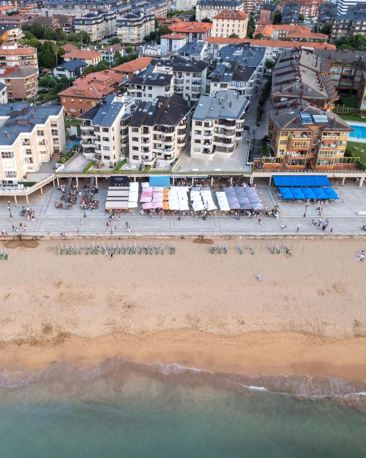 Zarautz Beach With Parking By Aston Rentals Εξωτερικό φωτογραφία