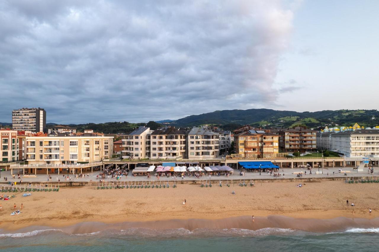 Zarautz Beach With Parking By Aston Rentals Εξωτερικό φωτογραφία