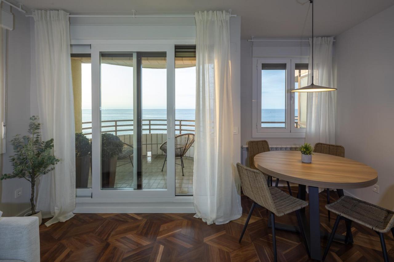 Zarautz Beach With Parking By Aston Rentals Εξωτερικό φωτογραφία